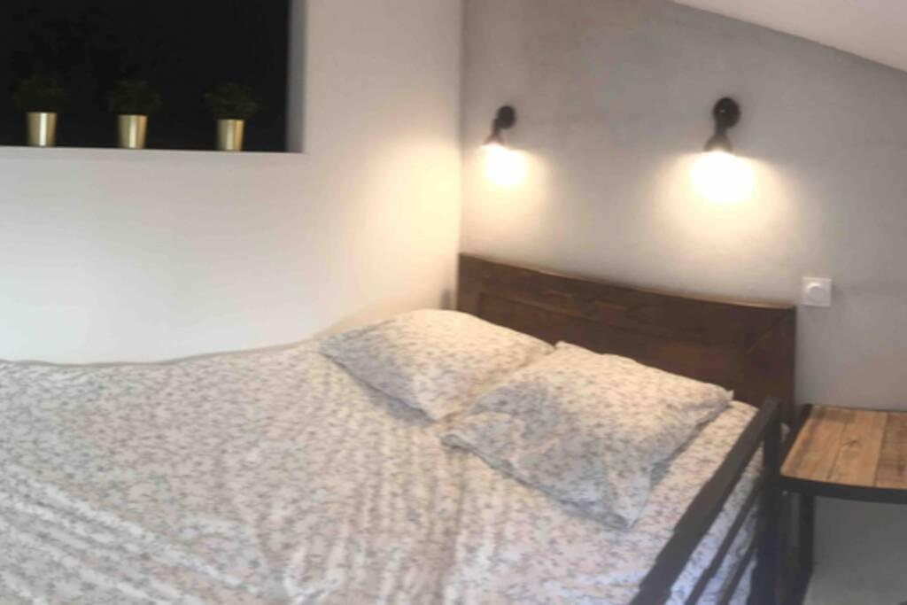 Studio Tout Equipe Apartamento Marguerittes Exterior foto