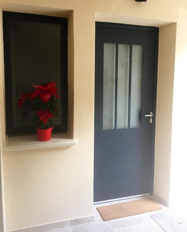 Studio Tout Equipe Apartamento Marguerittes Exterior foto